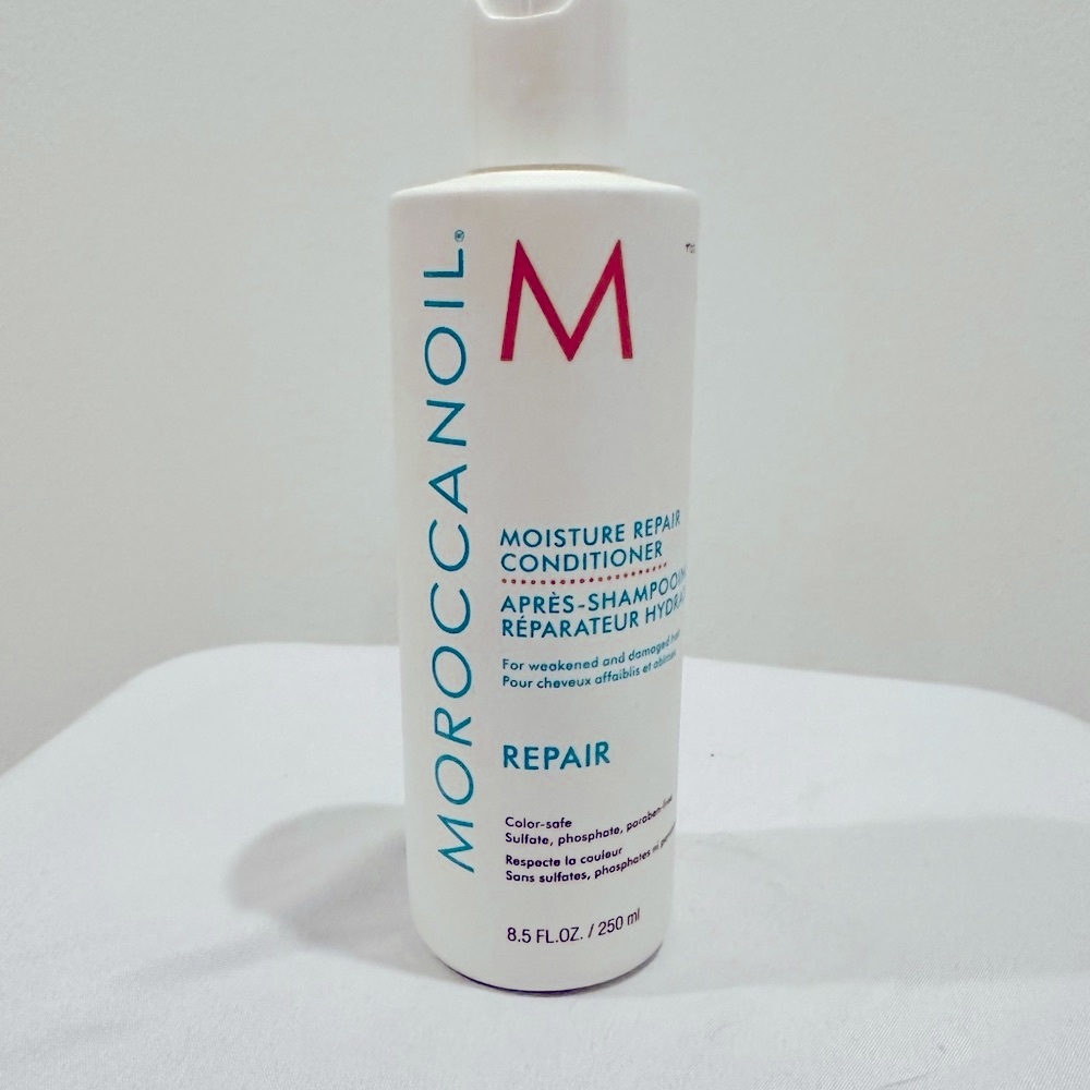 Moroccanoil Moisture Repair Conditioner
